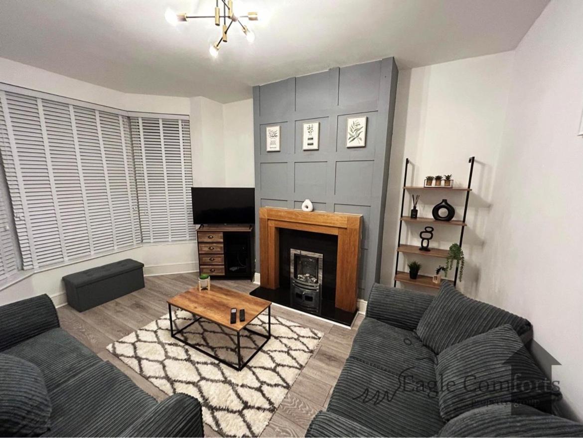 Scott House- 5 Bedrooms- Pool Table Σέφιλντ Εξωτερικό φωτογραφία